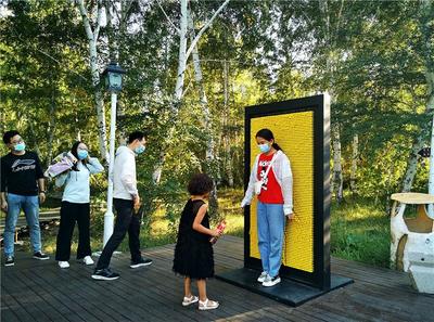 新疆戶(hù)外景區(qū)全面開(kāi)放